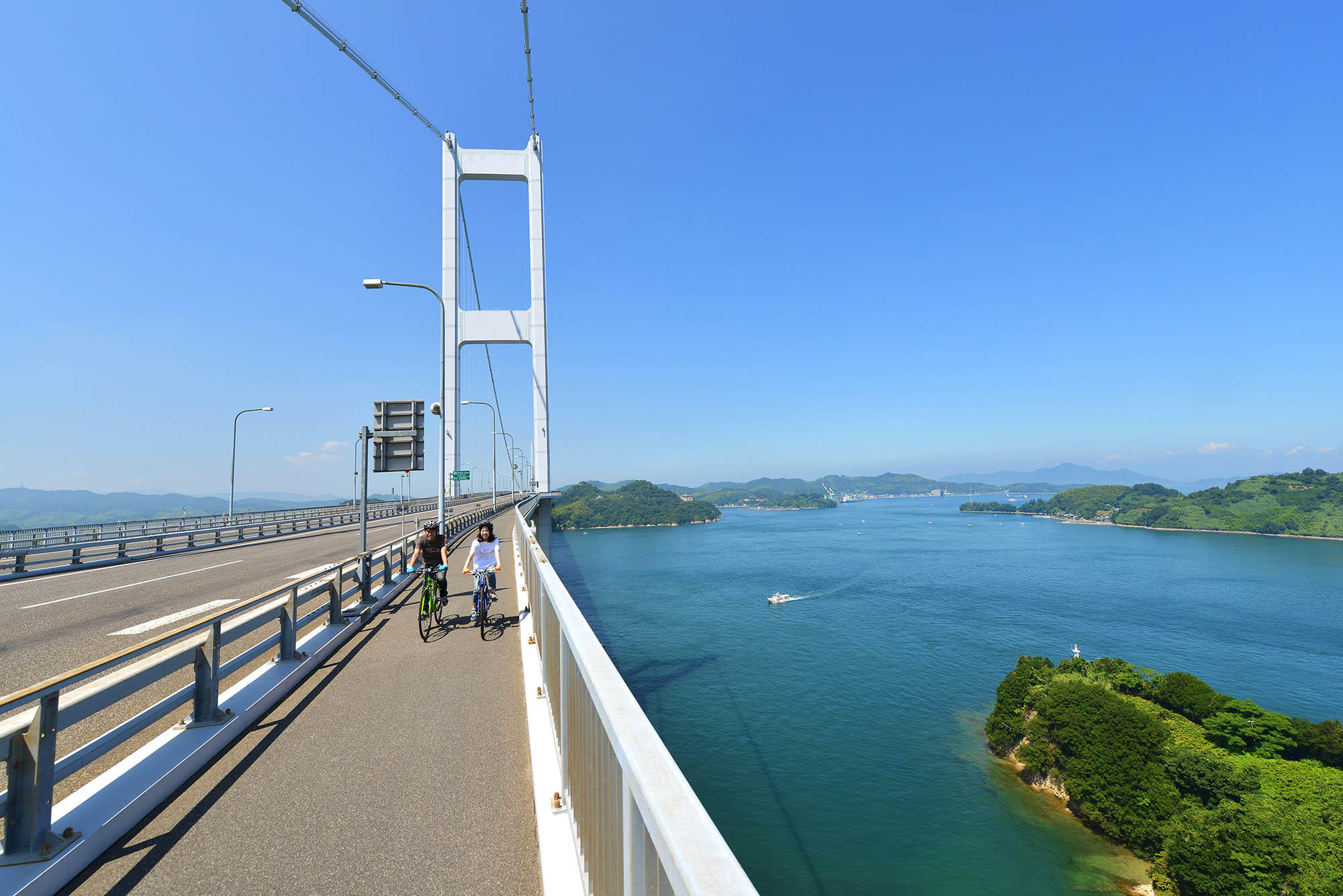 ehime_shimanamikaido_cycling.jpg